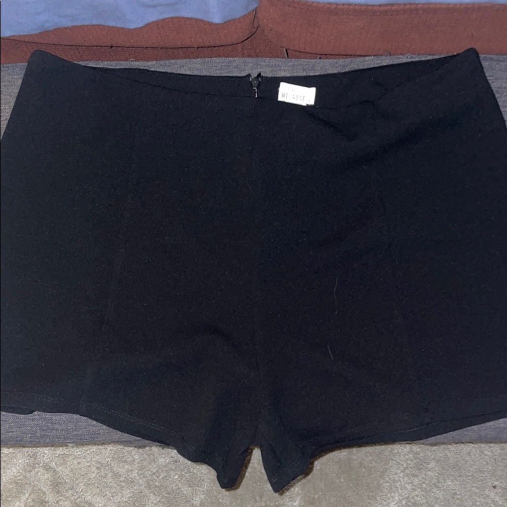 West of Melrose black shorts XL
